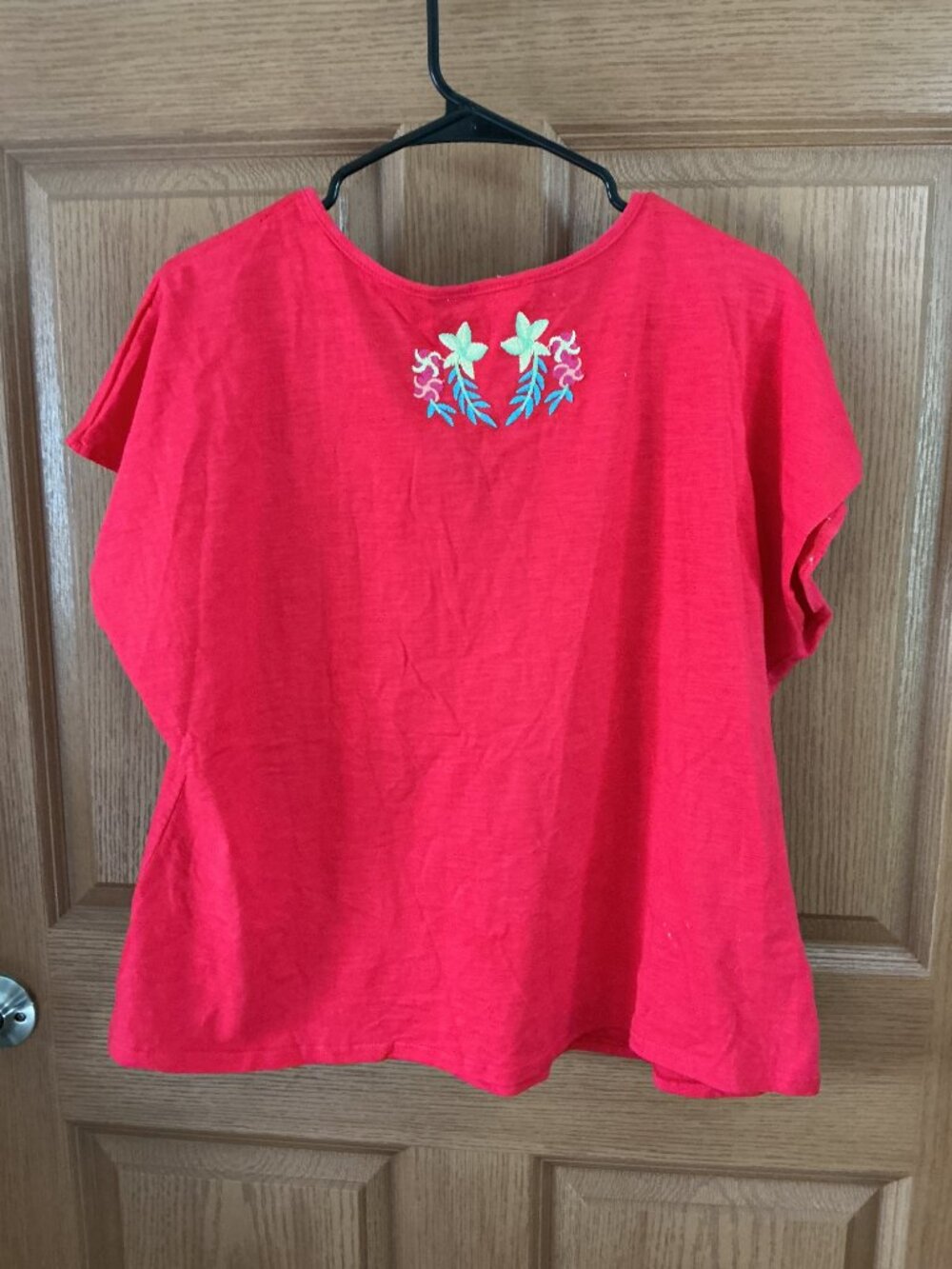 Solitaire Blouse - Picture 2 of 2